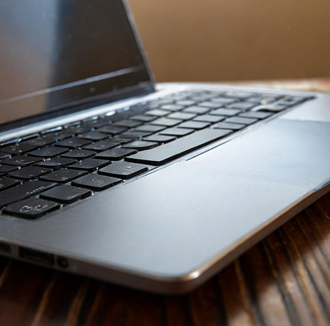 Closeup image of a laptop @SearchNerve